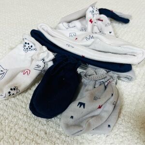 DINO Baby Hat & Mittens Set — 6 pieces — NEW!!!